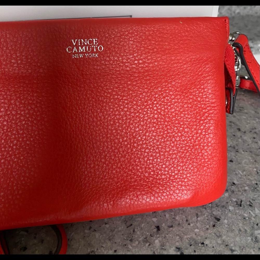 Small crossbody bag.  Gently used with no signs of wear.  Non-smoking home